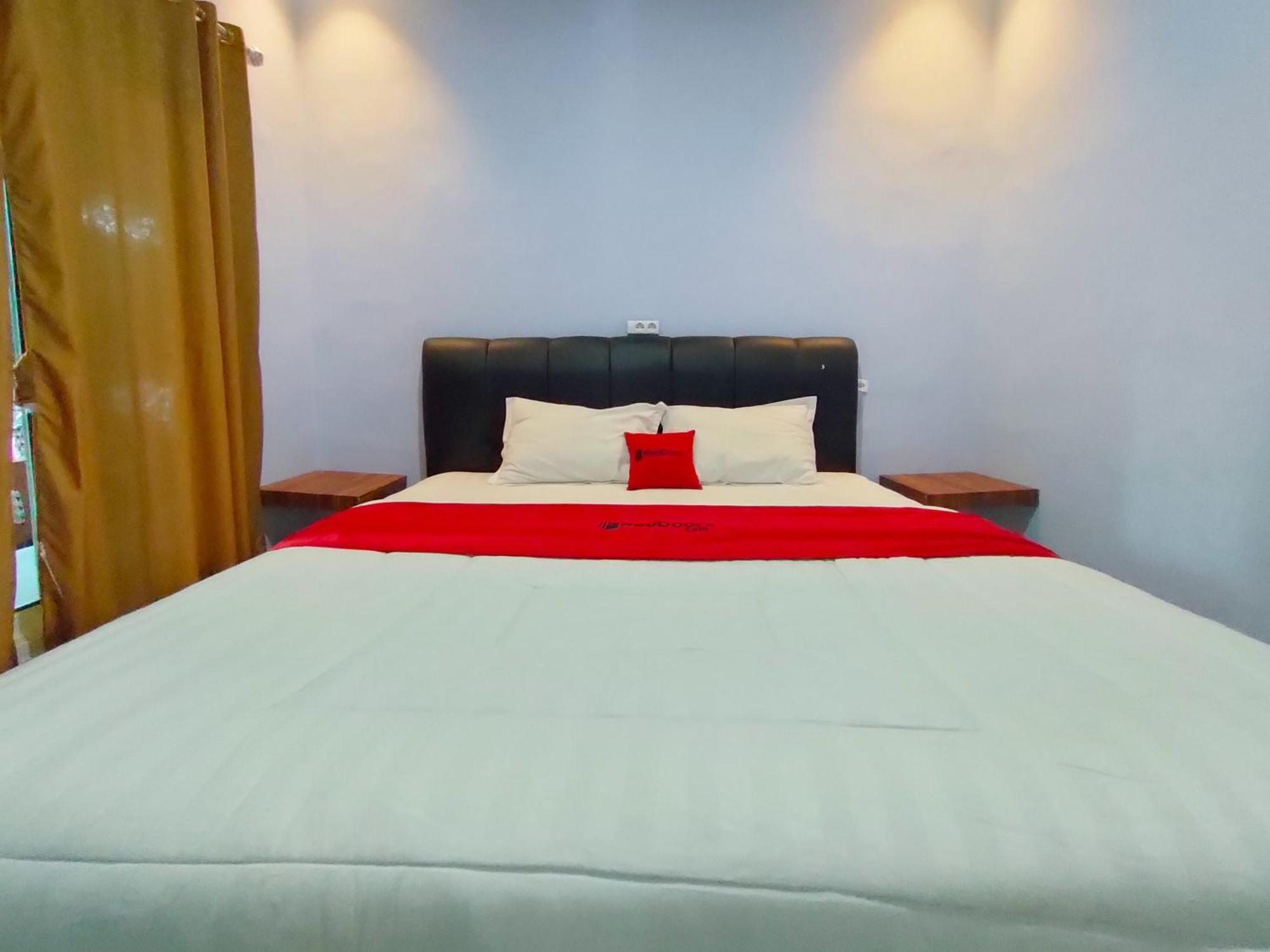 Reddoorz Syariah Near Stasiun Wates Hotel Wates  Buitenkant foto