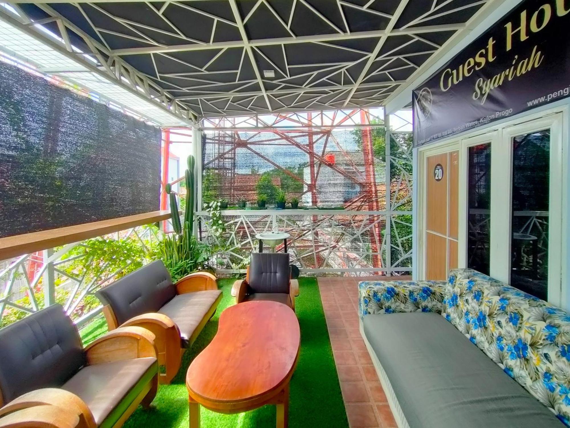 Reddoorz Syariah Near Stasiun Wates Hotel Wates  Buitenkant foto